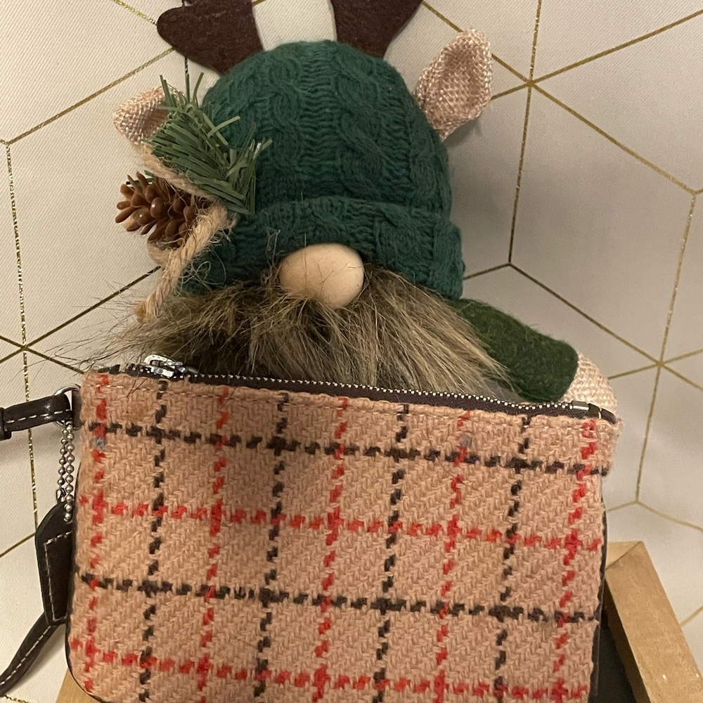 Rare Vintage Wool Tweed Coach Plaid Clutch / Coin Purse. (Gnome not included) - Picture 2 of 14